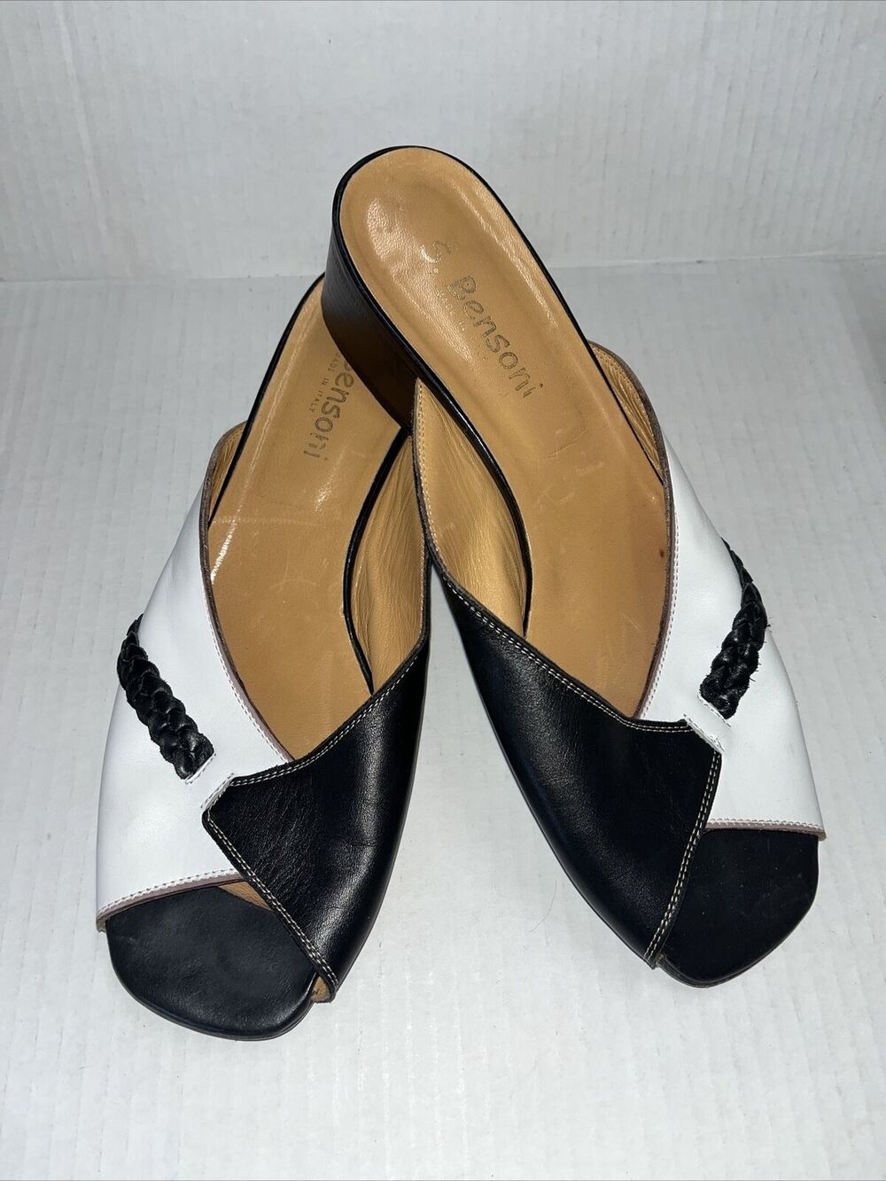 Sorell Bensoni Vintage Black White Leather Sandals Slip On Shoes Size 40 / 9